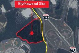 Community Road Road photo 4