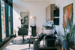 320 Broad Street photo 4