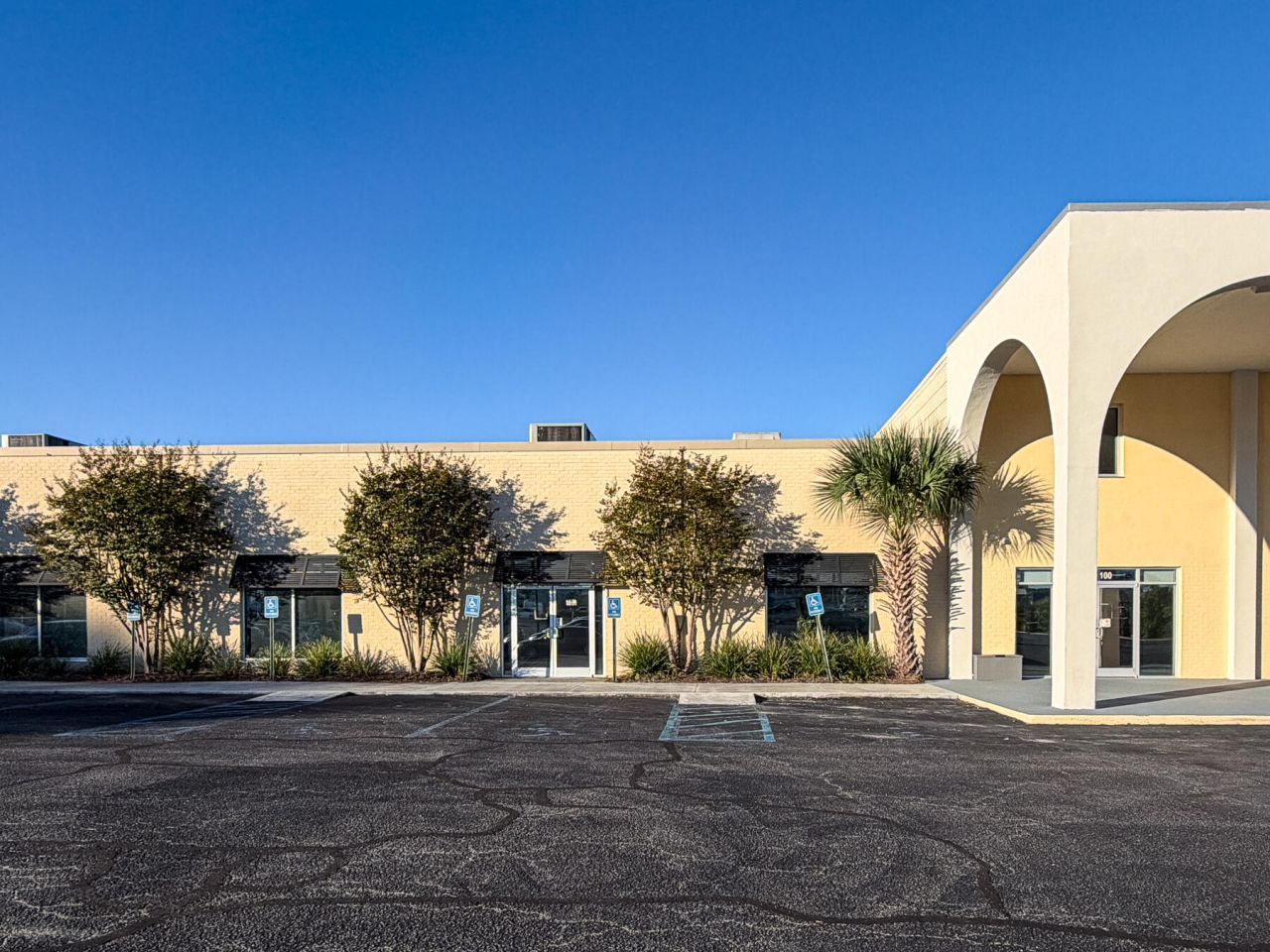 5935 Rivers Avenue Photo 6