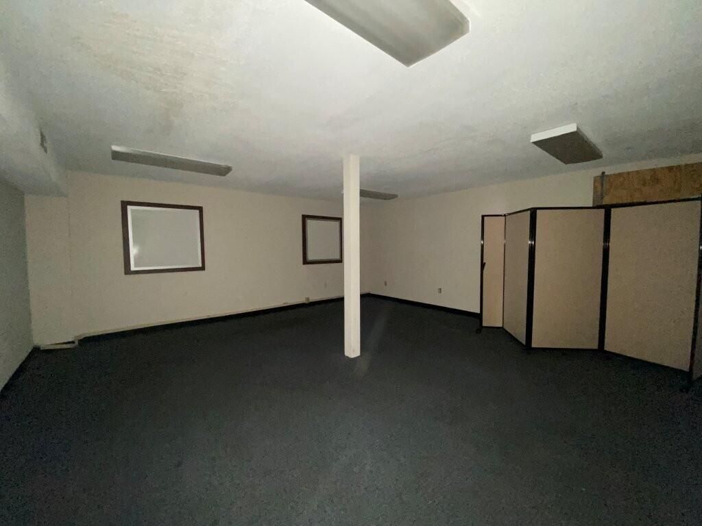 8300 Dorchester Road Photo 8