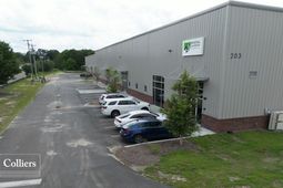 205 Cember Way photo 4