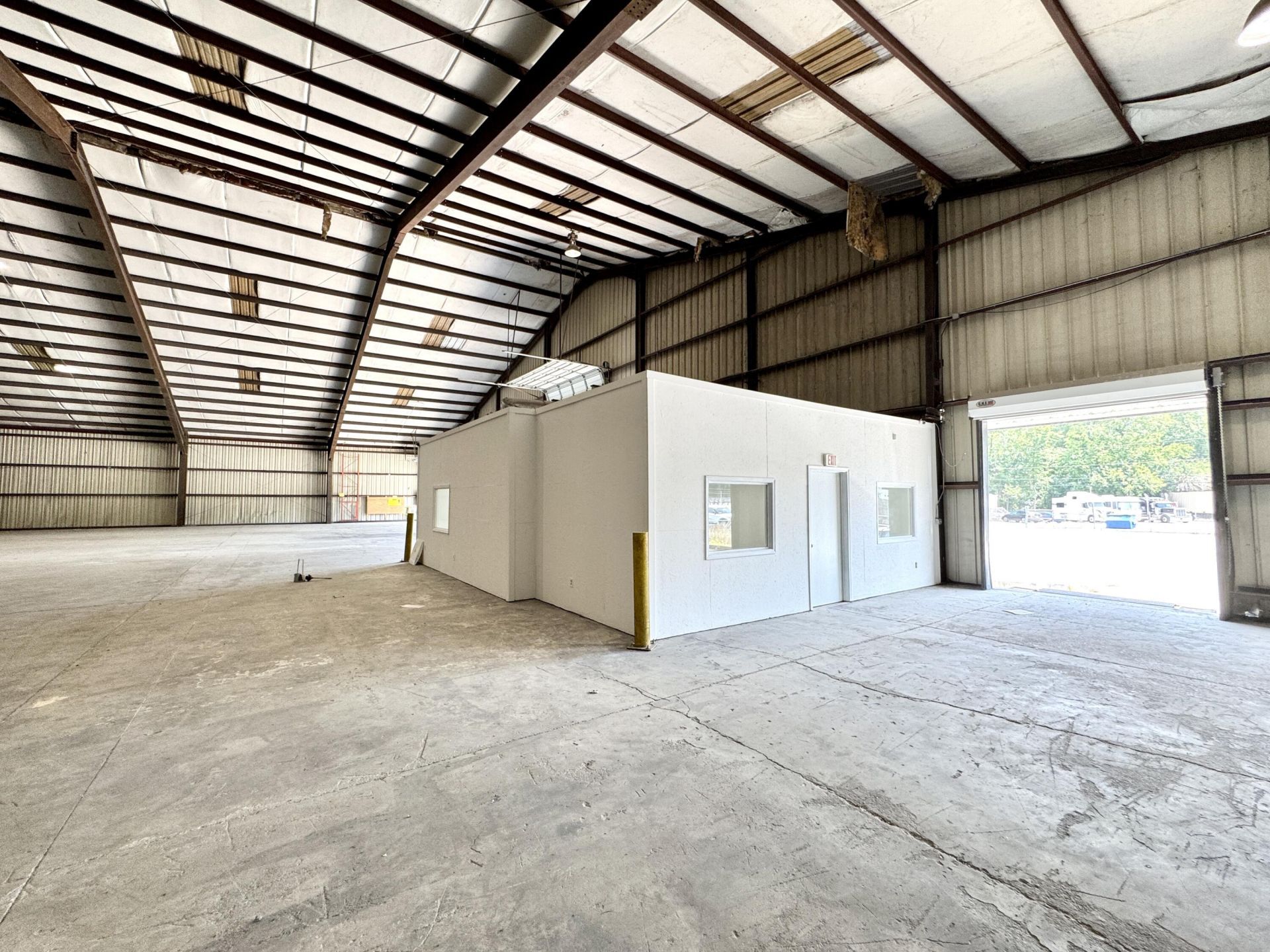 6643 Jet Park Drive Photo 10