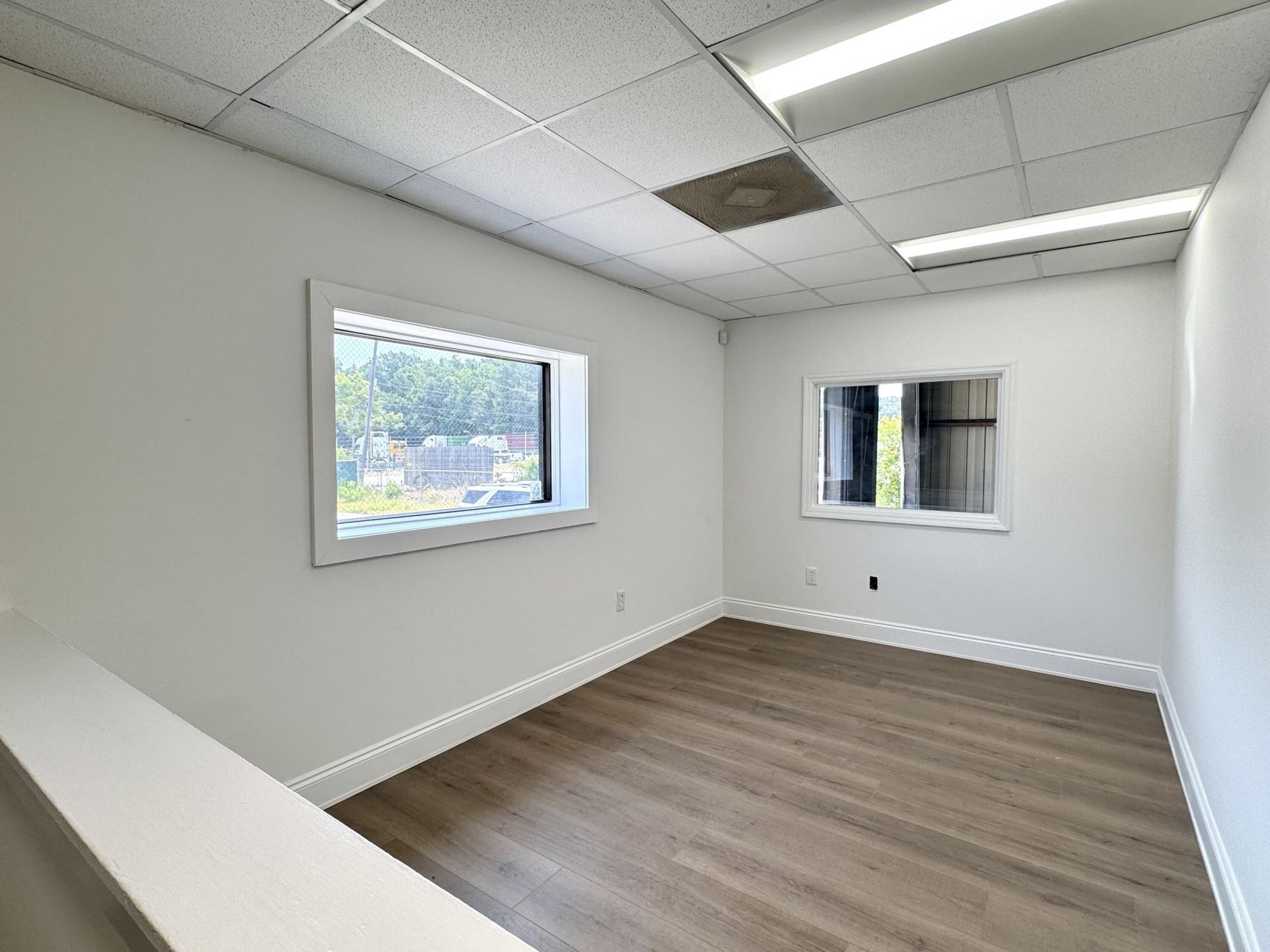 6643 Jet Park Drive Photo 12