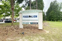 350 Shanklin Road photo 4