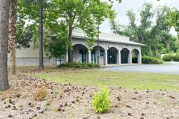 350 Shanklin Road photo 4