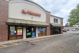 5117 Dorchester Road photo 4