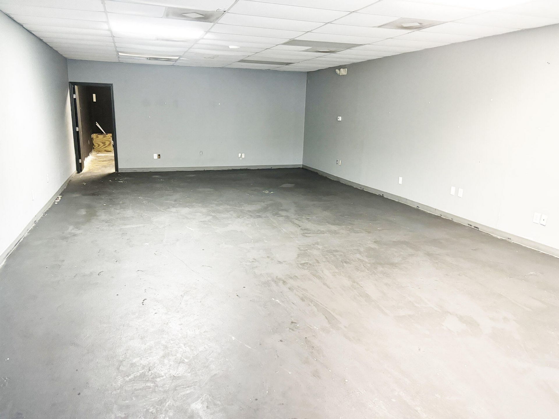 5117 Dorchester Road Photo 5