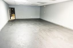 5117 Dorchester Road photo 4