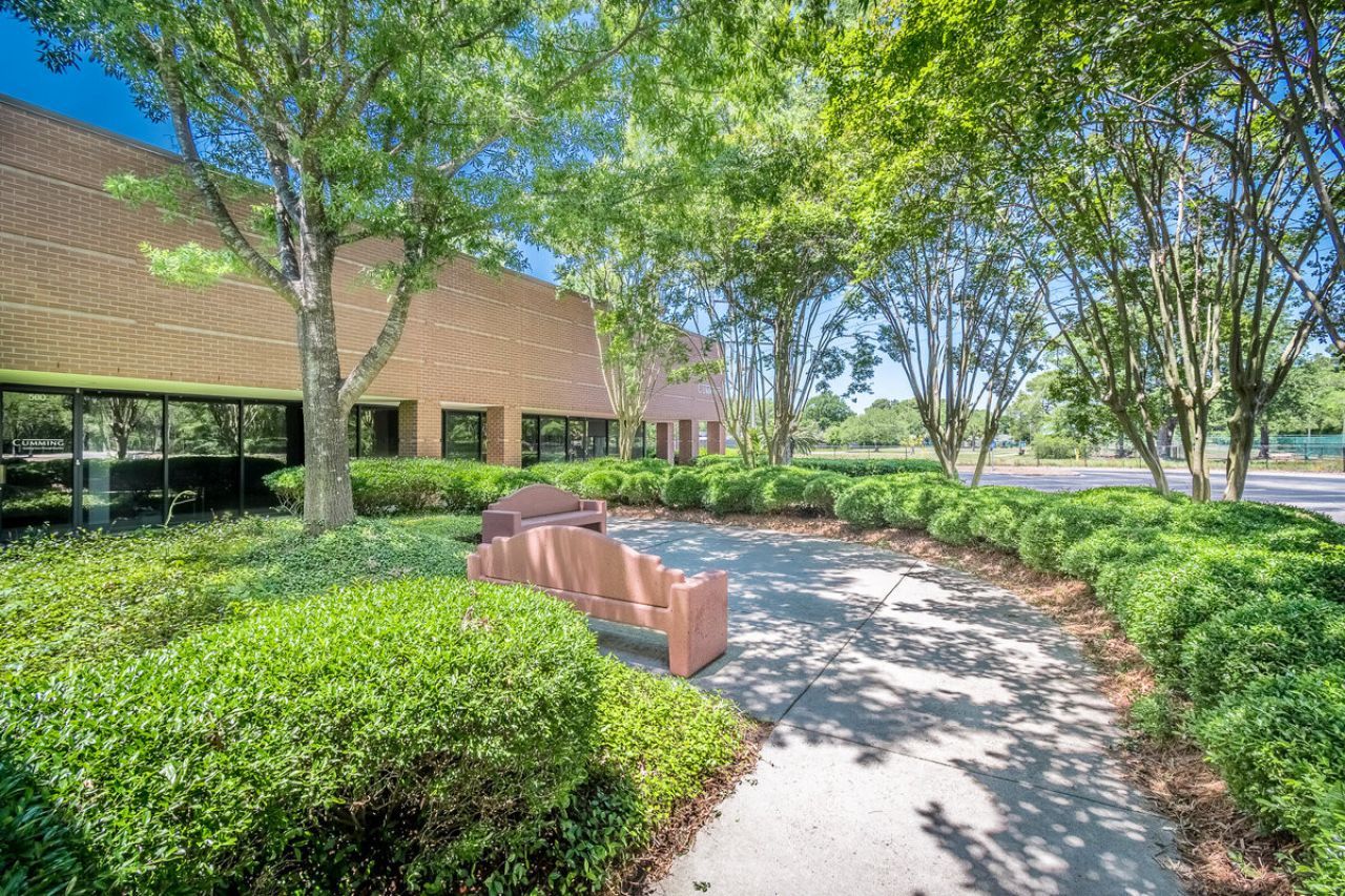 3820 Faber Pl Drive Photo 9