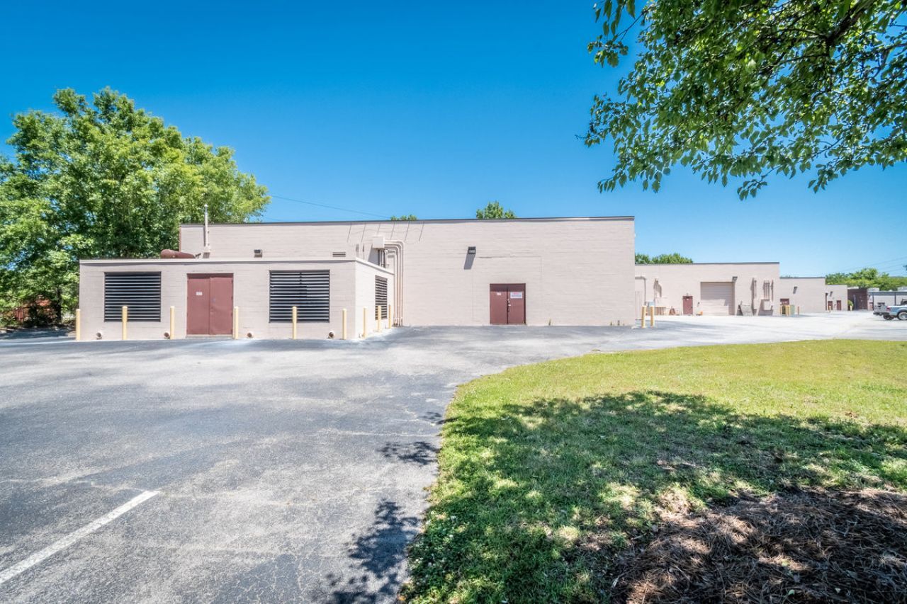 3820 Faber Pl Drive Photo 12