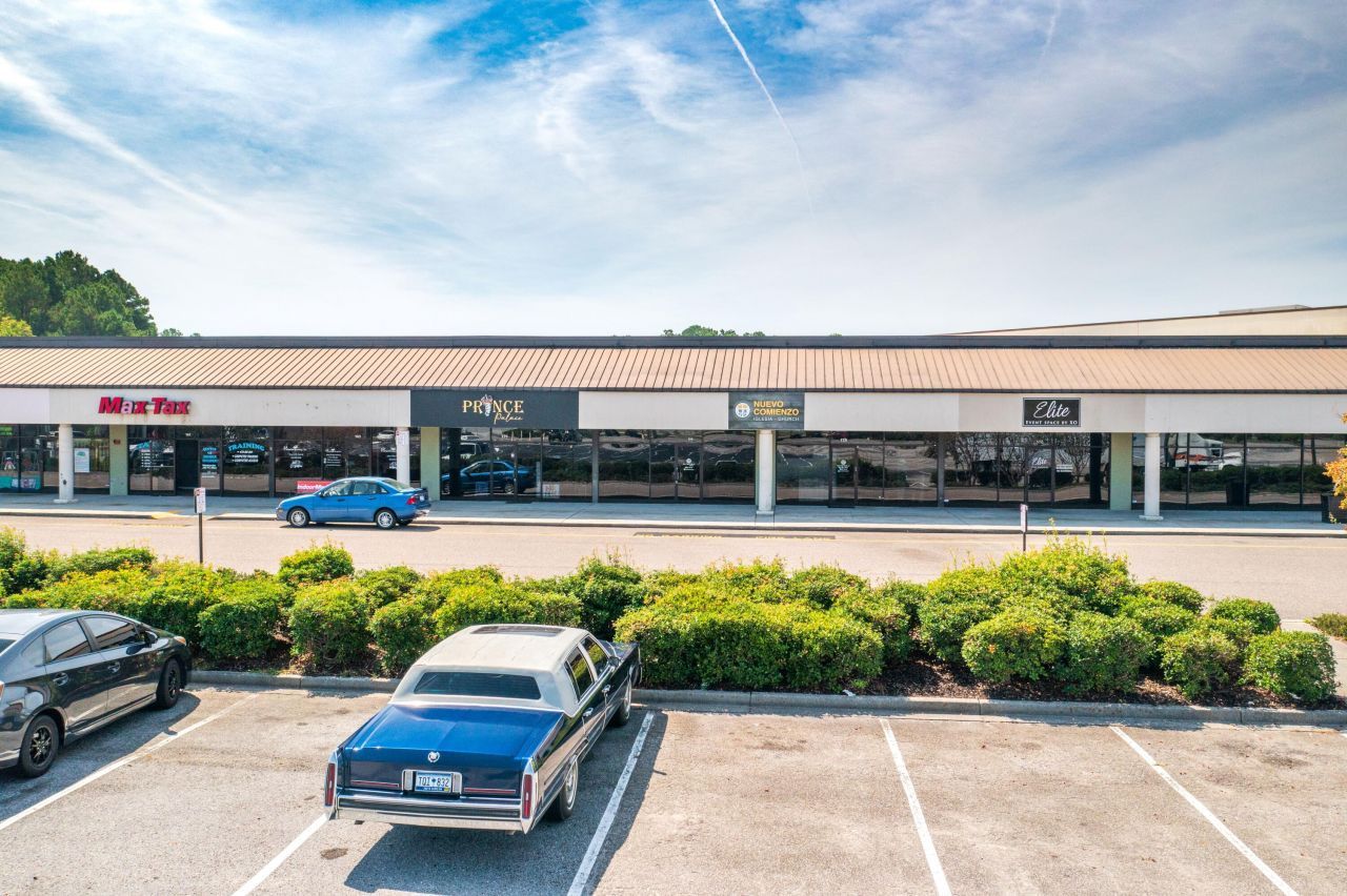 5101 Ashley Phosphate Road Photo 8