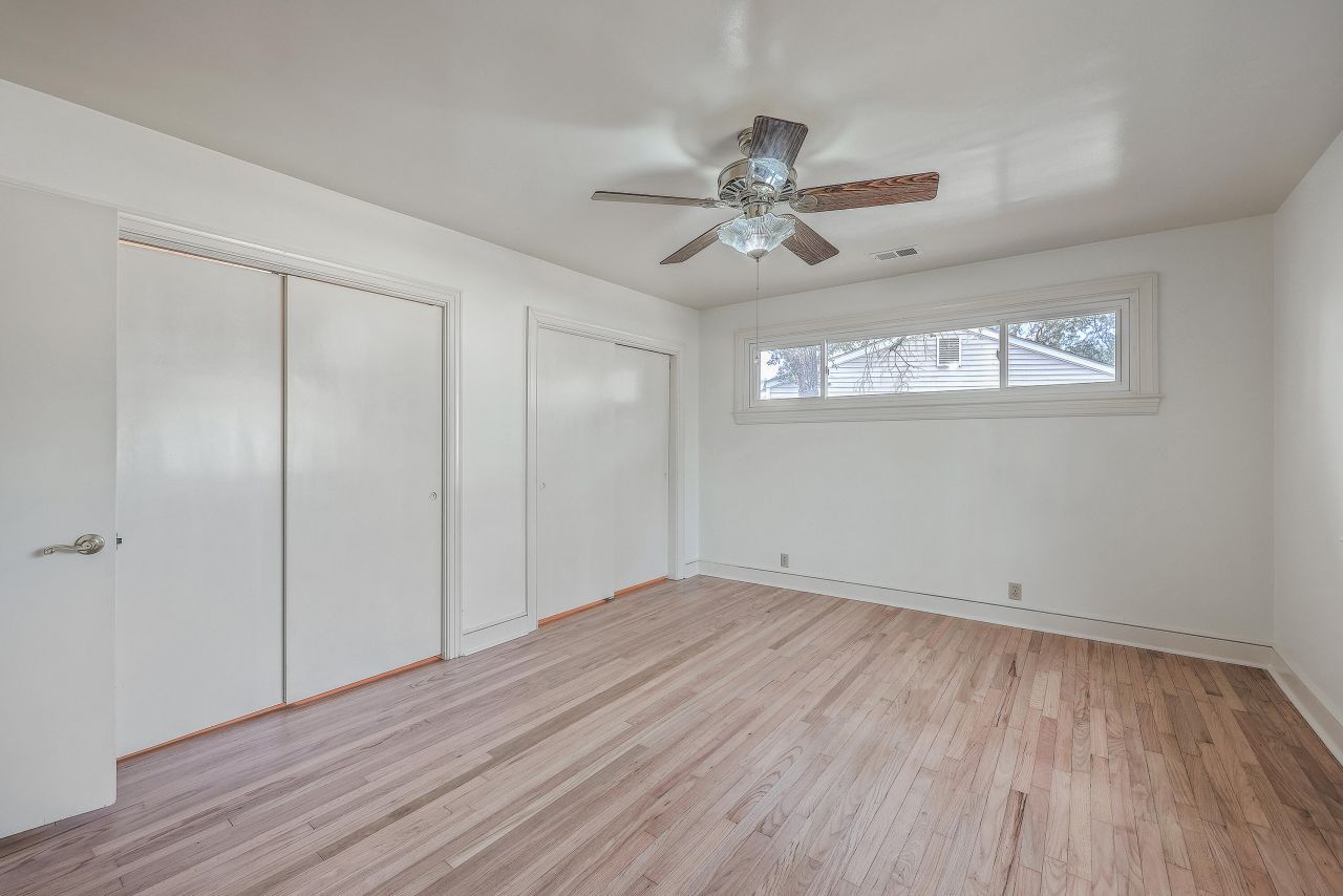 1251 Remount Road Photo 17