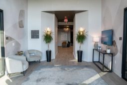 320 Broad Street photo 4