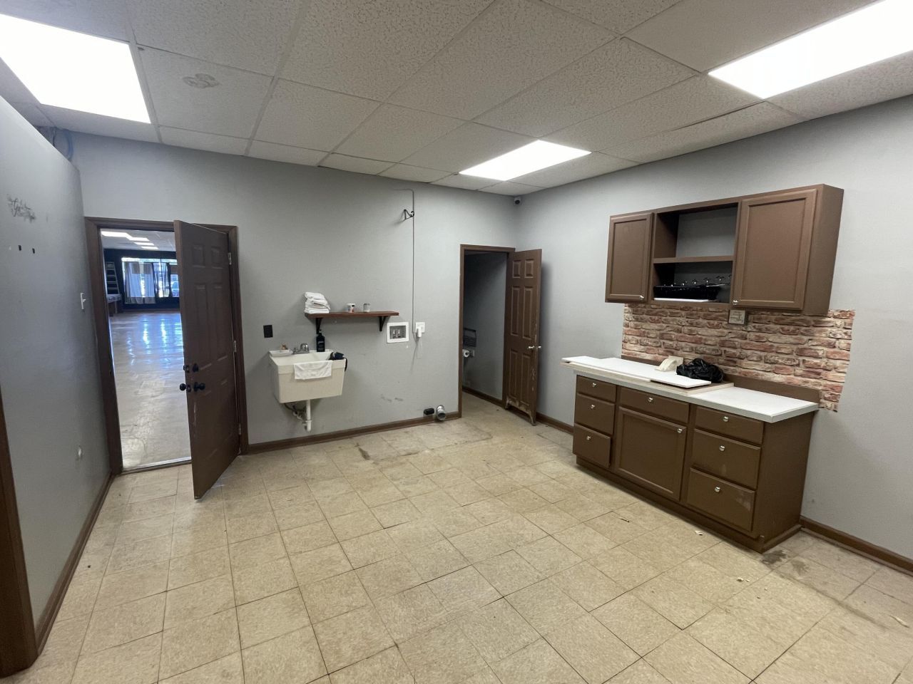 2276 Savannah Highway Photo 7