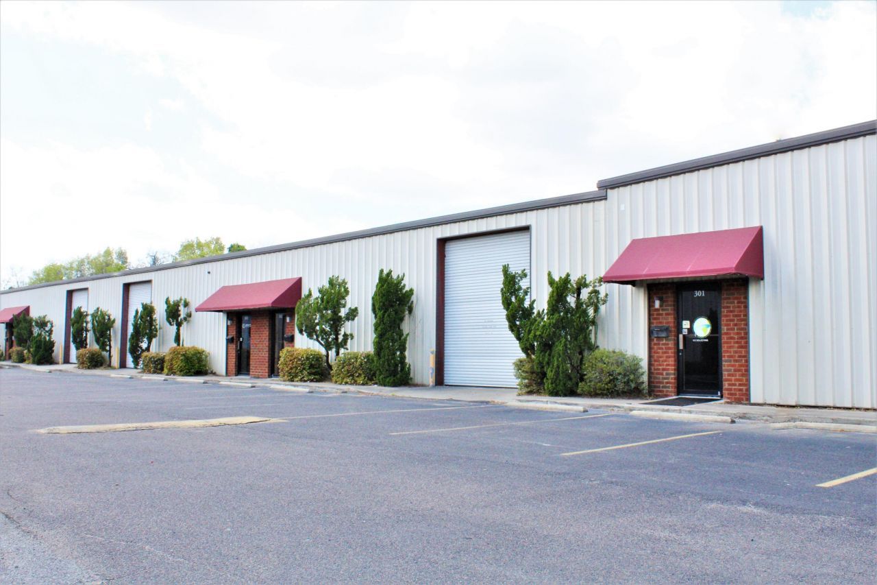 4365 Dorchester Road Photo 4