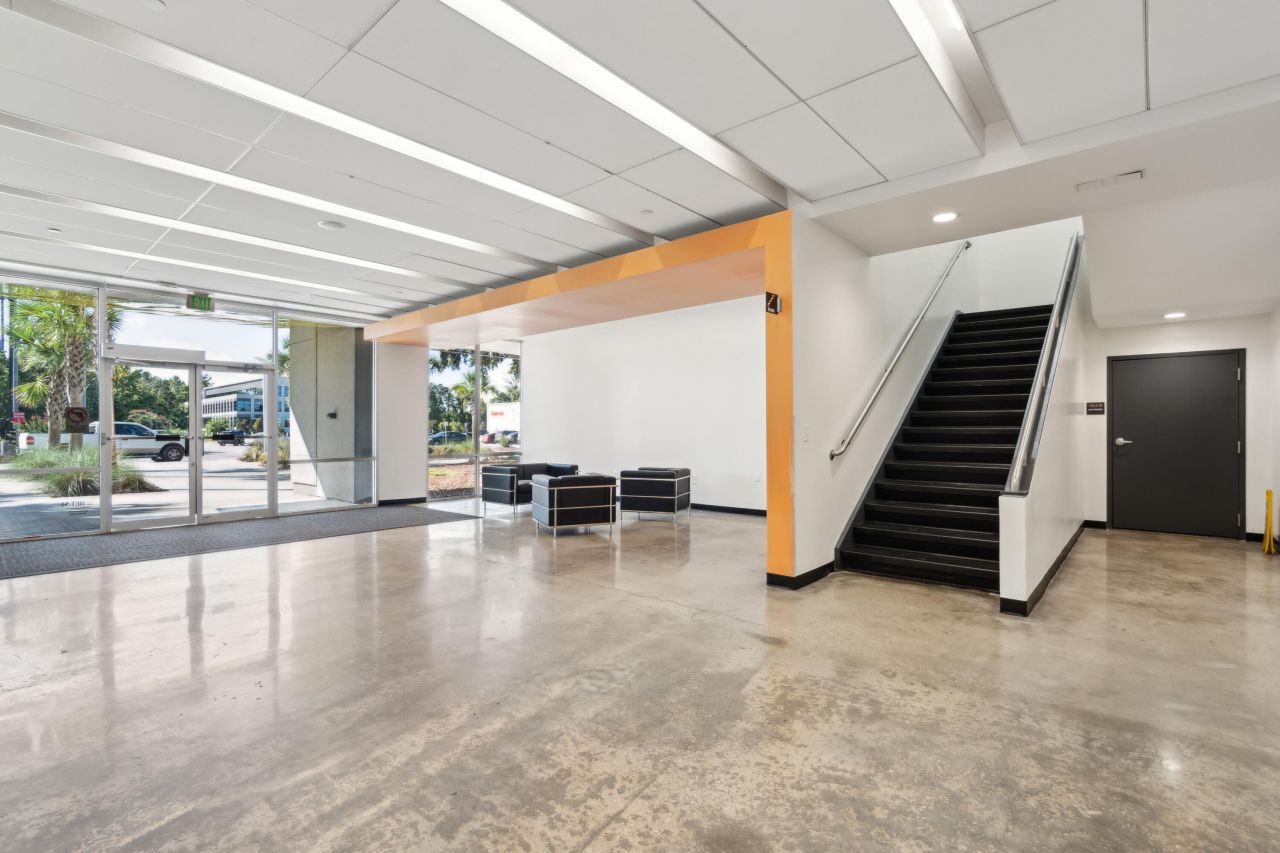 4500 West Leeds Avenue Photo 6