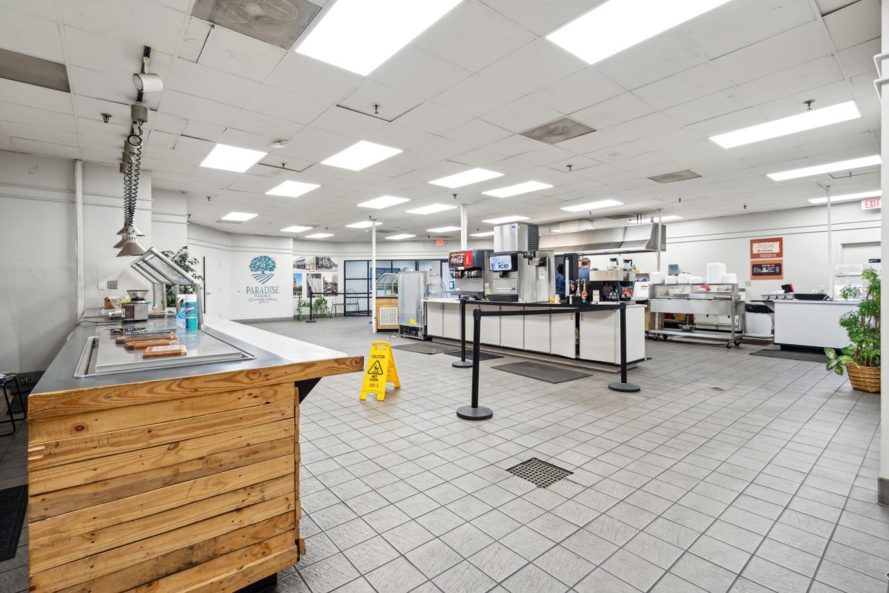 4500 West Leeds Avenue Photo 7