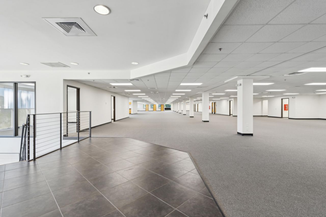 4500 East Leeds Avenue Photo 6