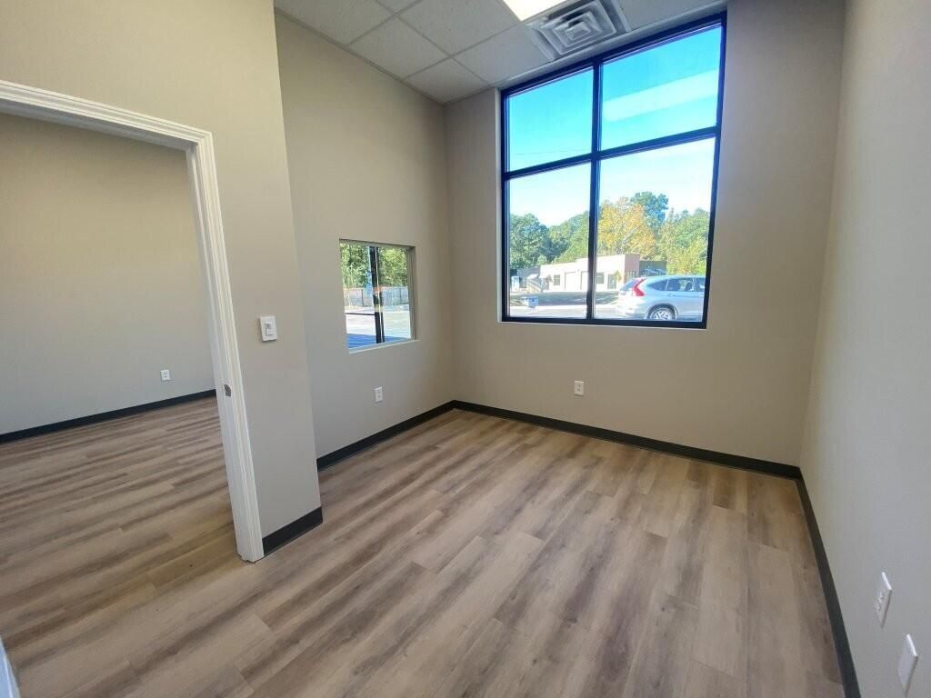 508, 512 Miles Jamison Rd. Photo 5