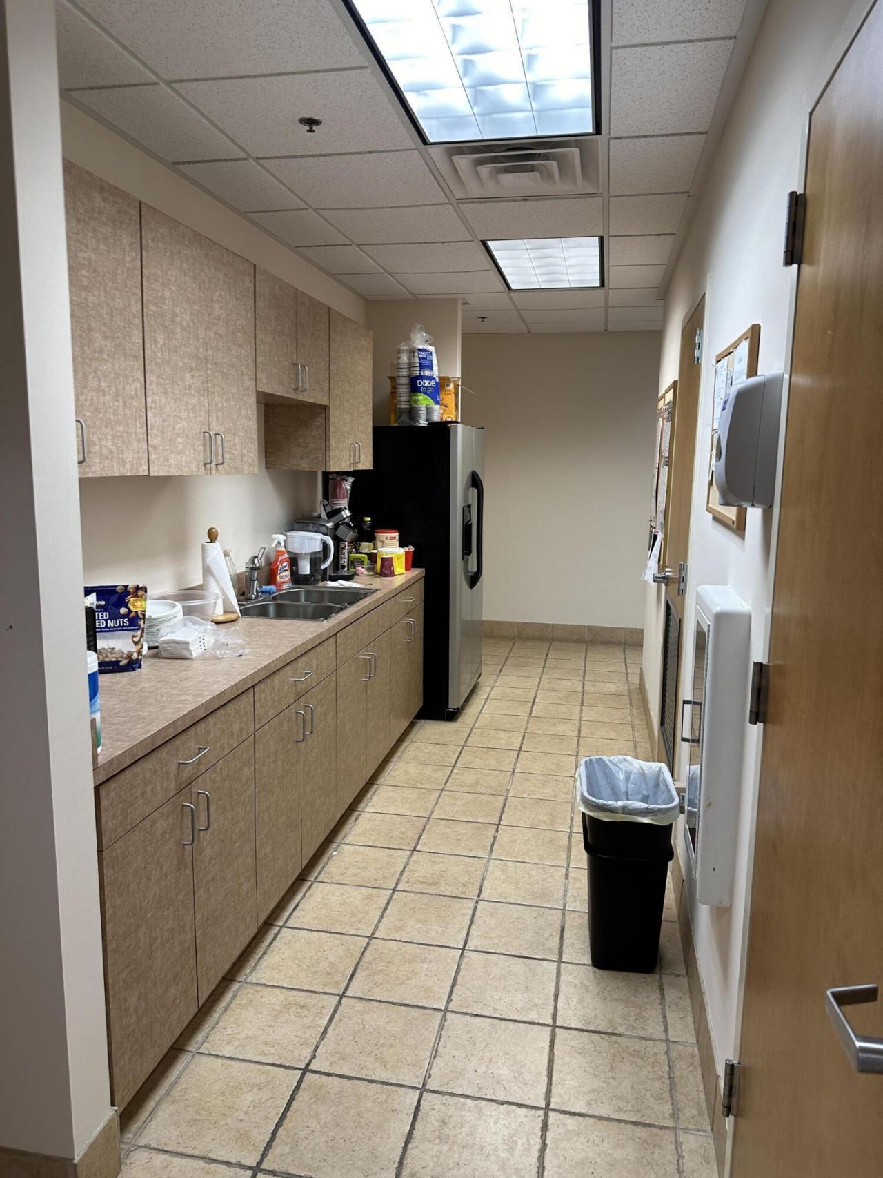 2442 Remount Road Photo 10