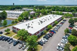 2431 W Aviation Avenue photo 4