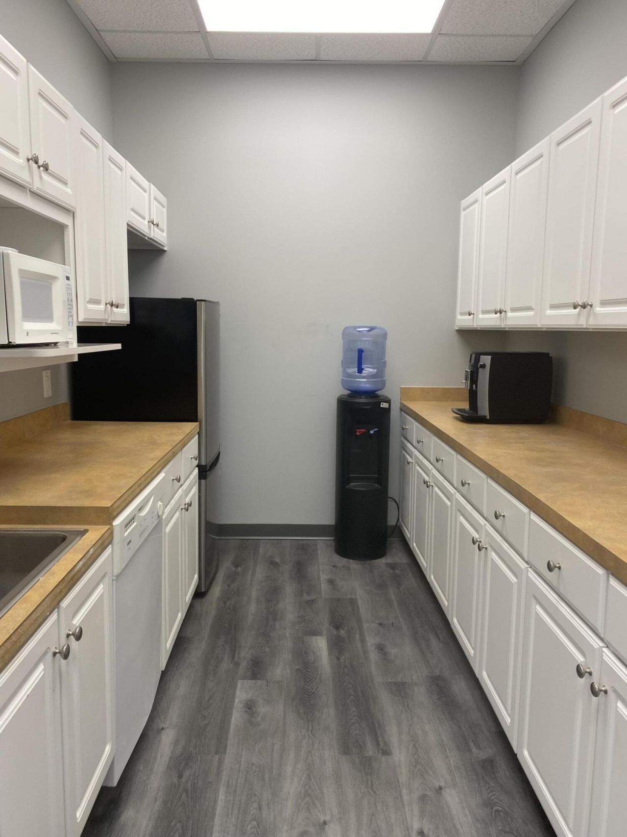 1101 Old Trolley Road Photo 4