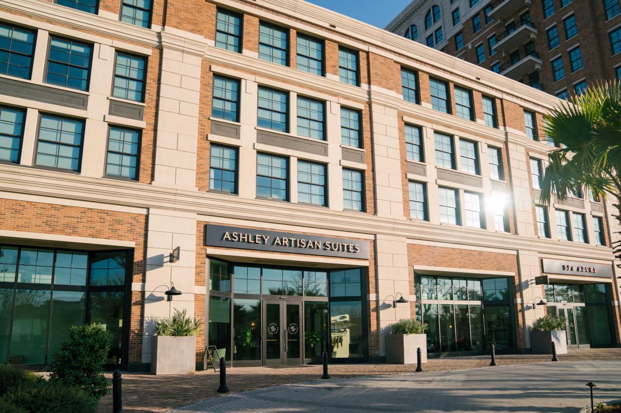 320 Broad Street Photo 11