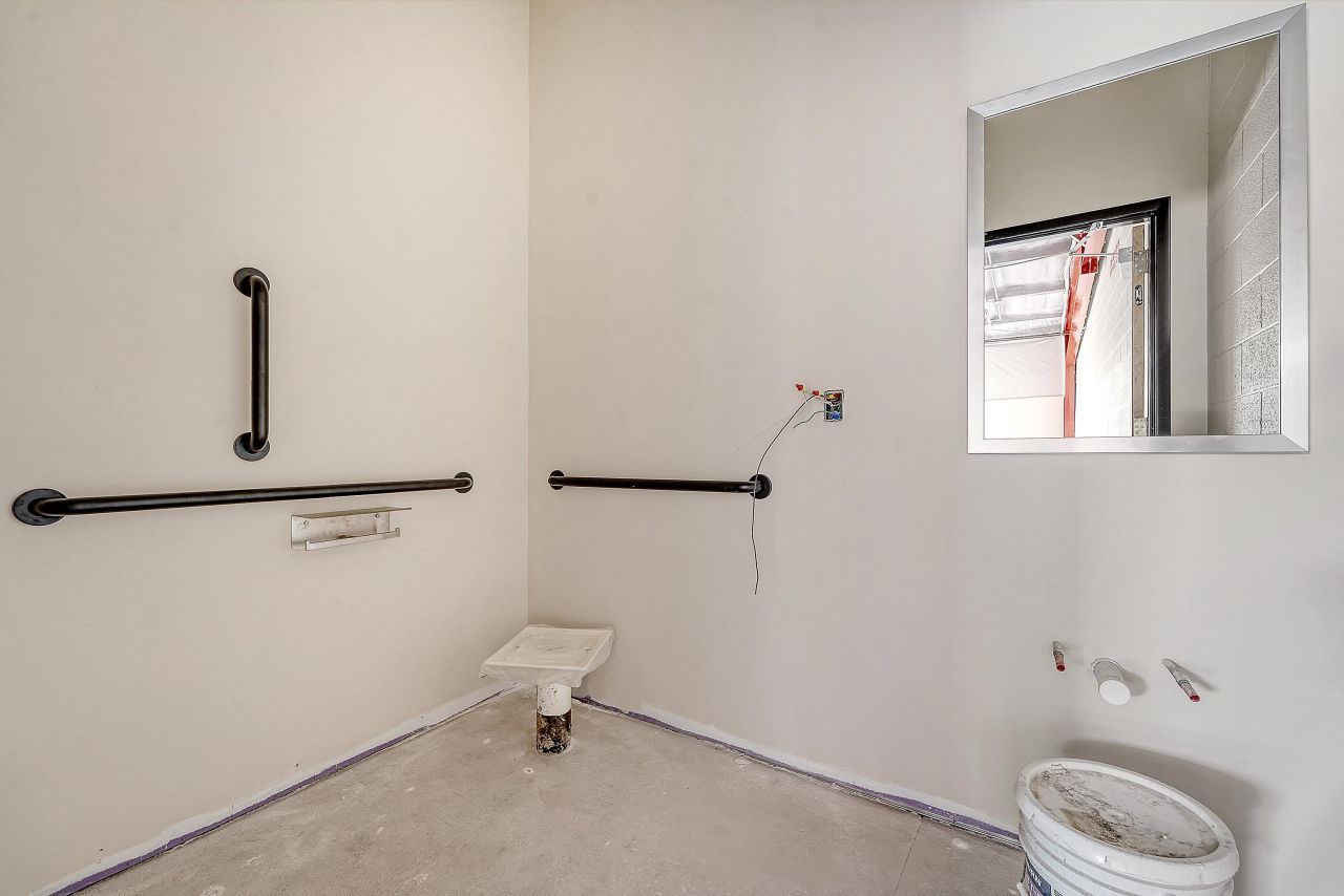 3306 Meeting Street Road Photo 22