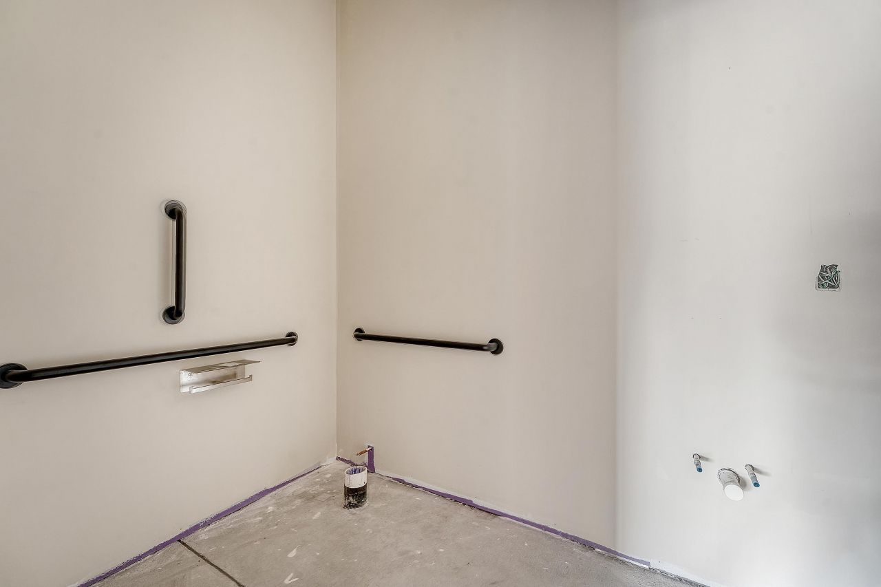 3306 Meeting Street Road Photo 9