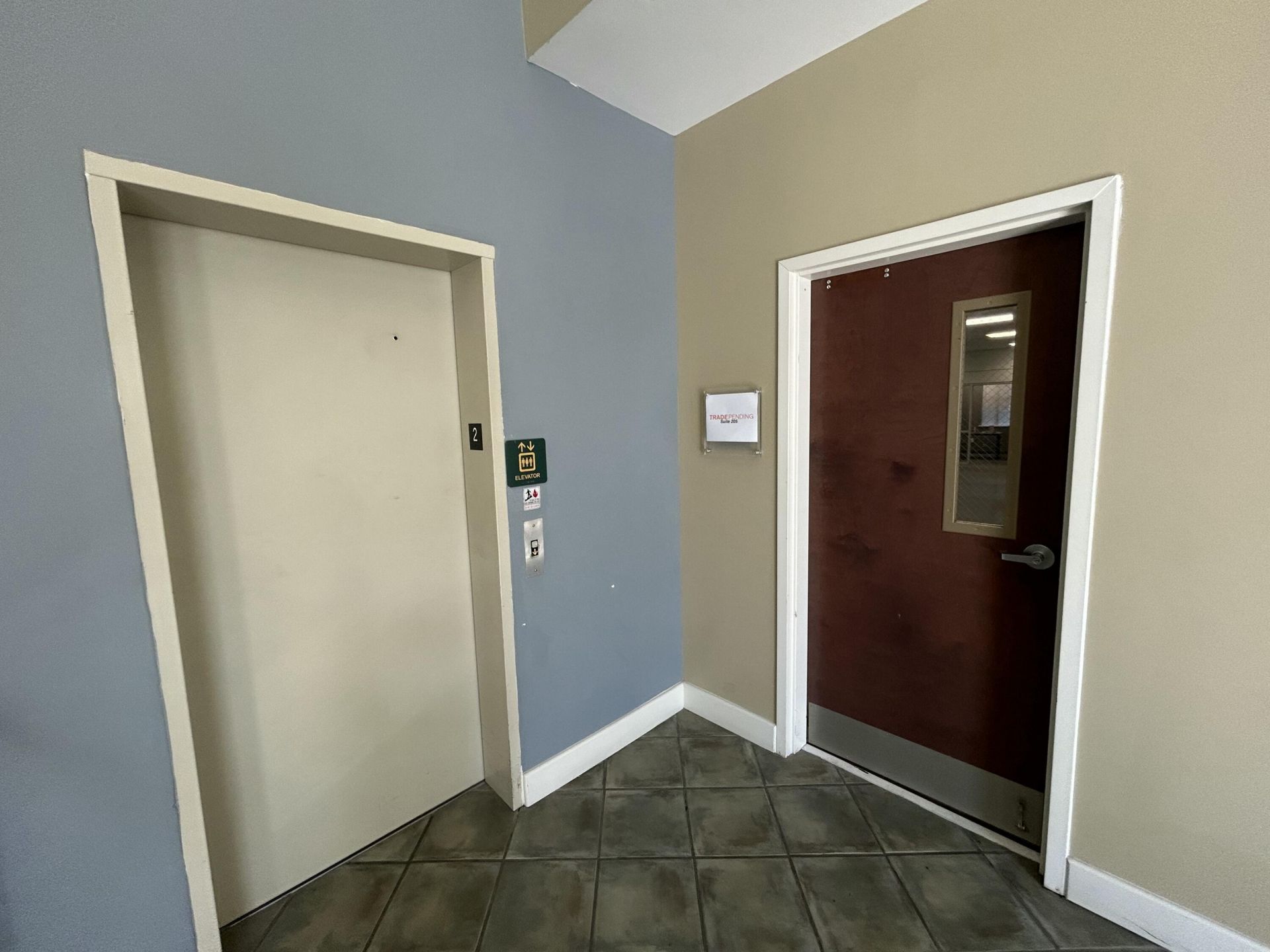 550 Long Point Road Photo 19
