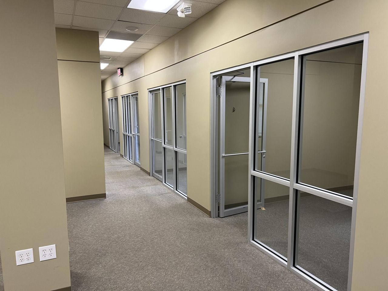 550 Long Point Road Photo 21