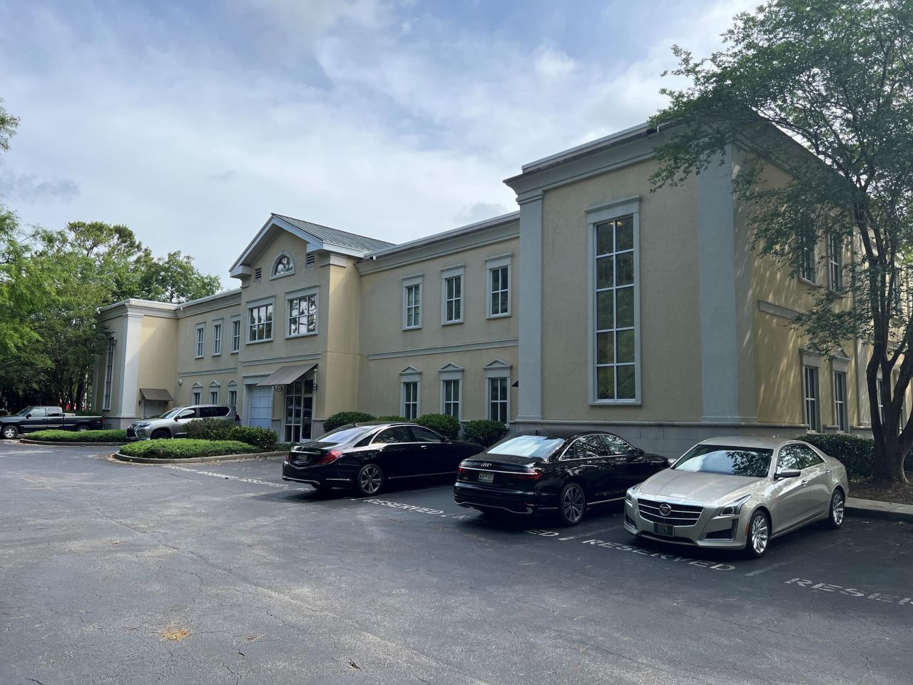 550 Long Point Road Photo 28