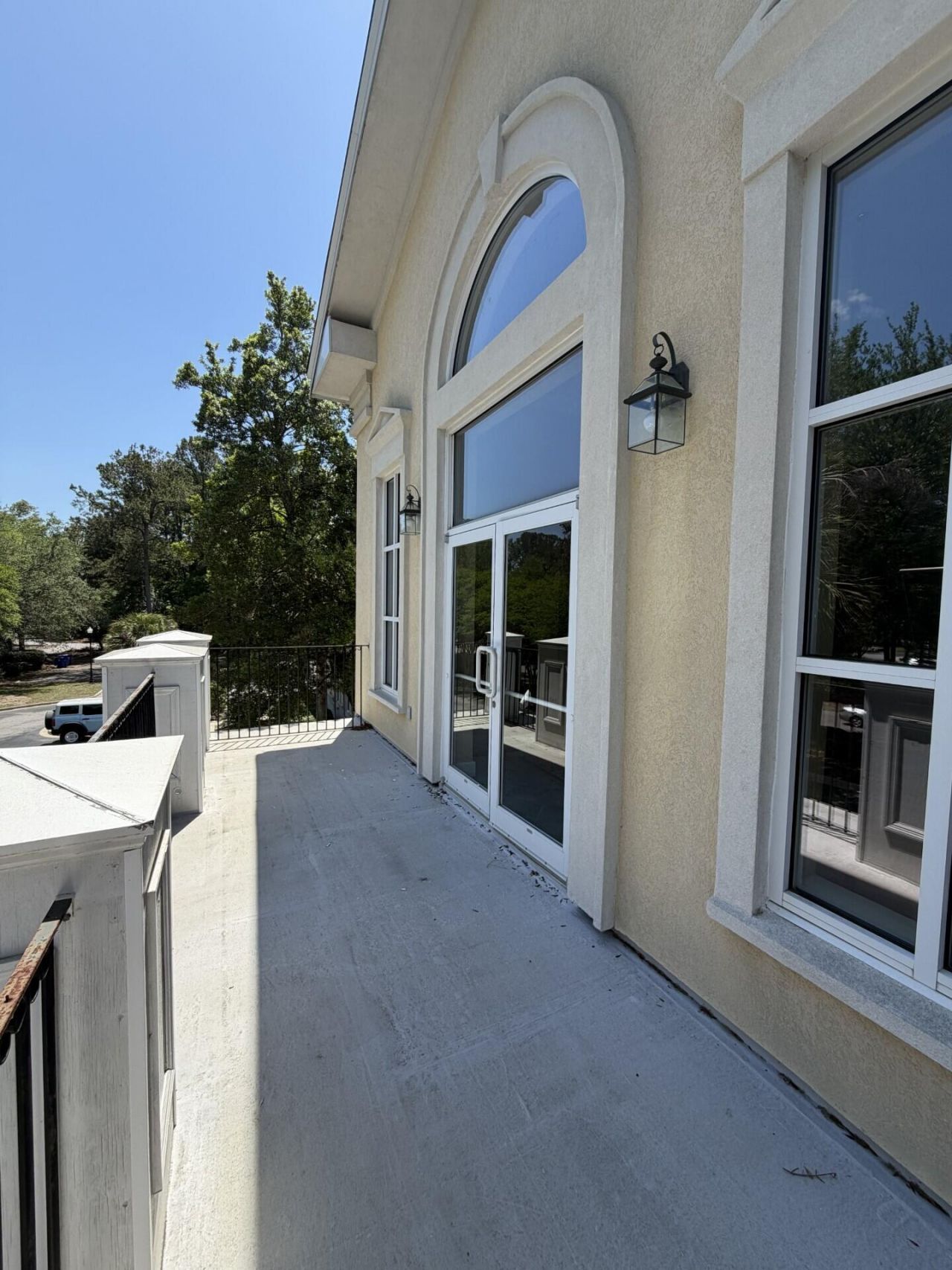 550 Long Point Road Photo 36