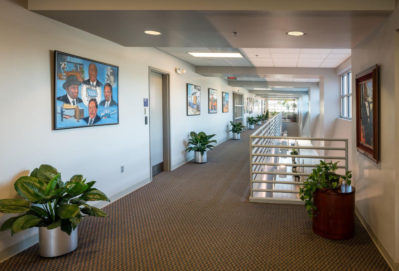 1142 Morrison Drive Photo 14