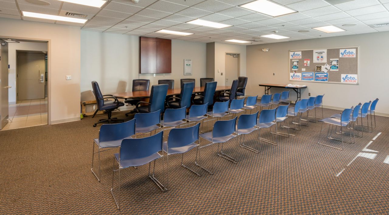 1142 Morrison Drive Photo 7