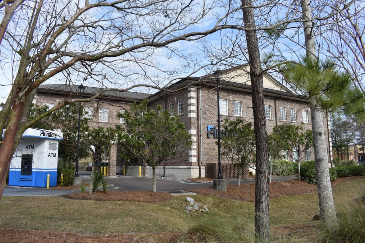 8420 Dorchester Road Photo 4