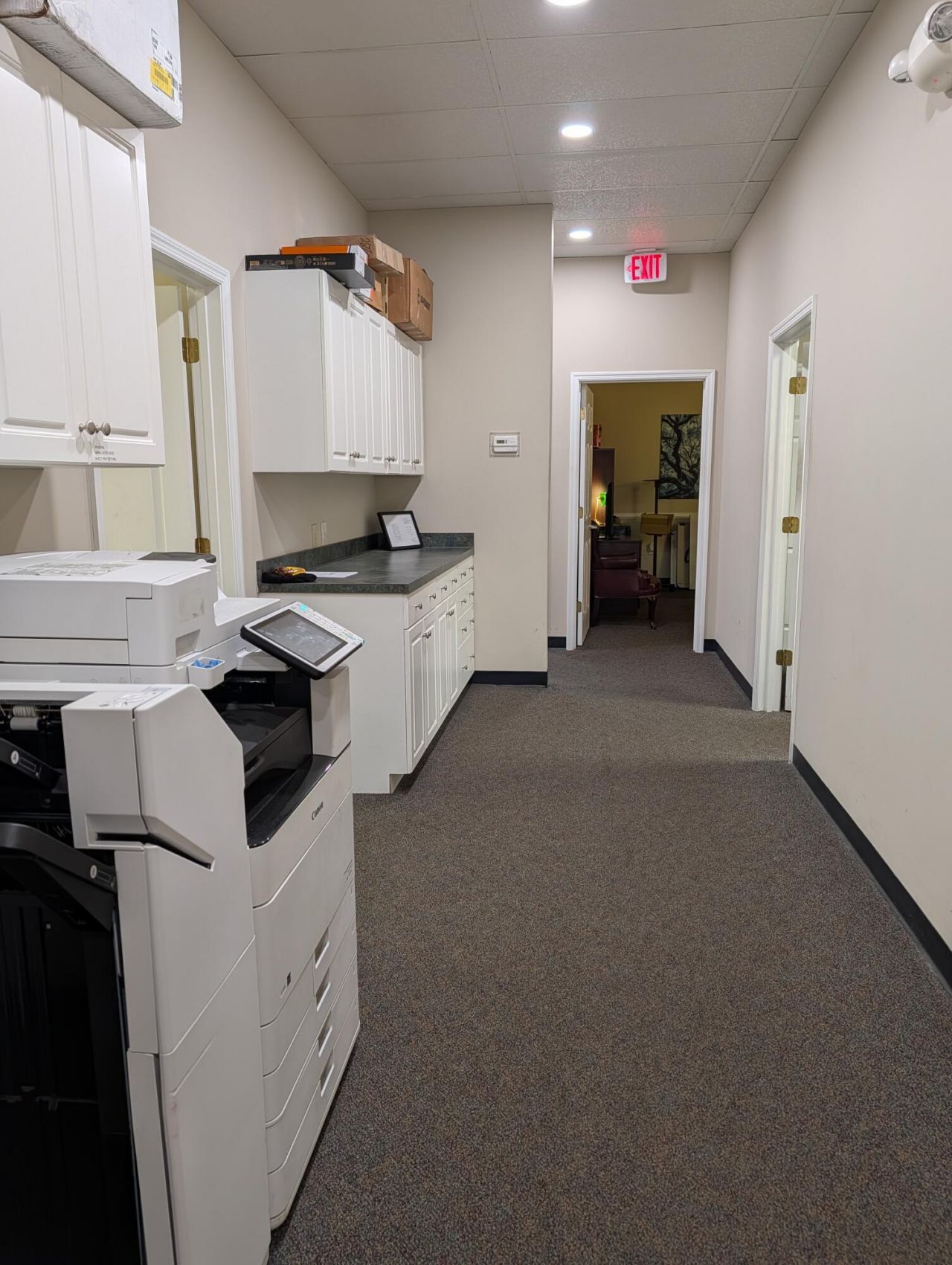 1033 Wappoo Road Photo 4