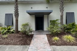 125-c Wappoo Creek Drive photo 4