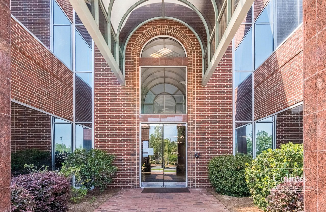 7301 Rivers Avenue Photo 4