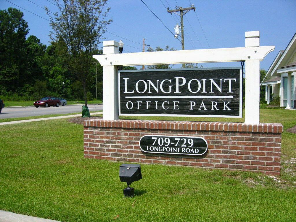721 Longpoint Road Photo 1