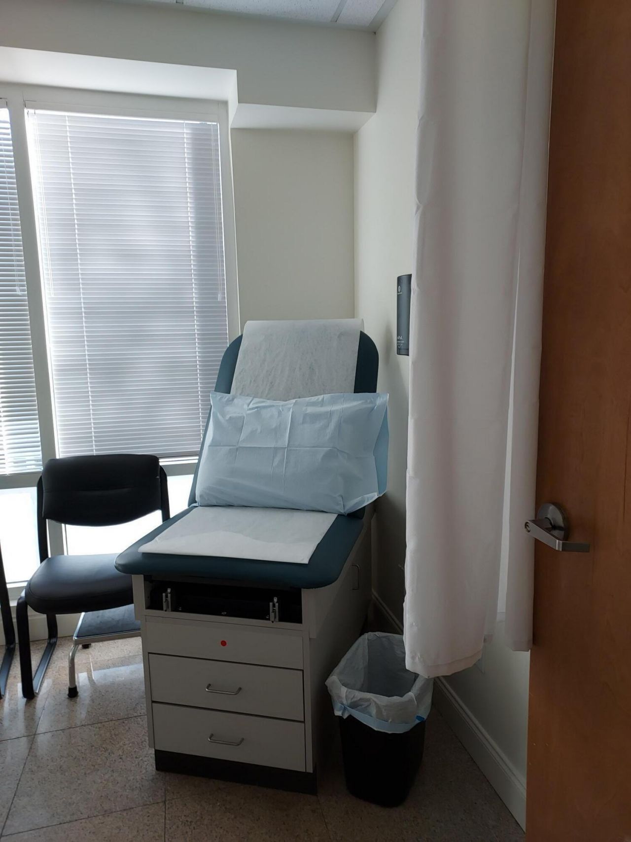 721 Longpoint Road Photo 11