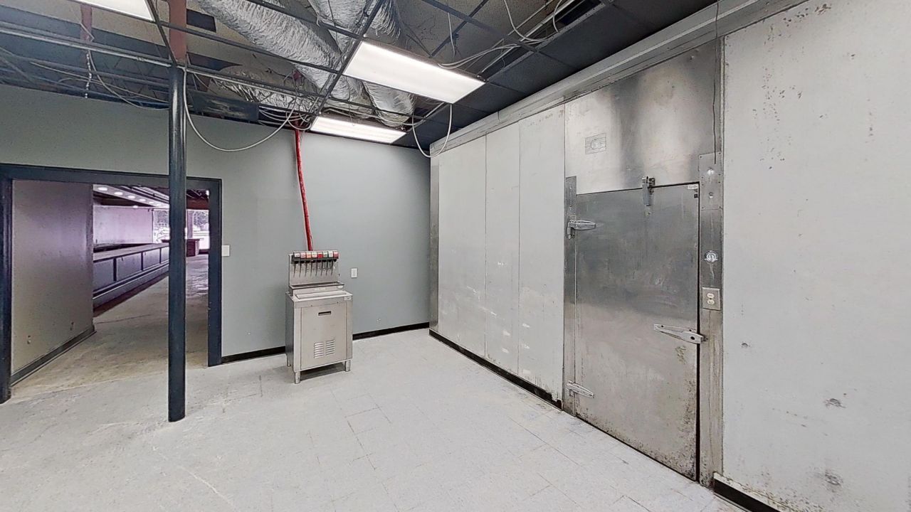 5601 Rivers Avenue Photo 9