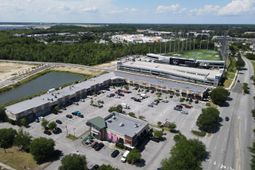 5070 International Boulevard photo 4