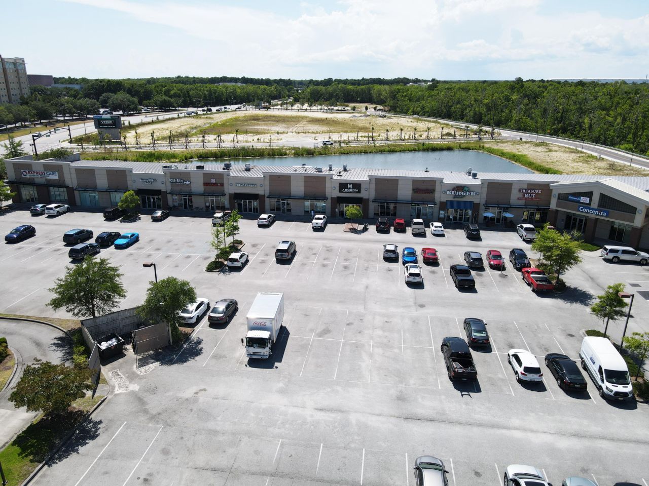 5070 International Boulevard Photo 4