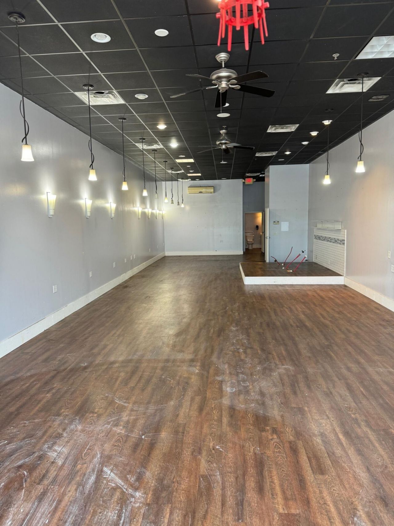 5070 International Boulevard Photo 8