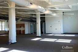 1360 Truxtun Avenue photo 4