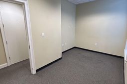 1417 Stuart Engals Boulevard photo 4