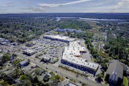 975 Savannah Highway photo 4