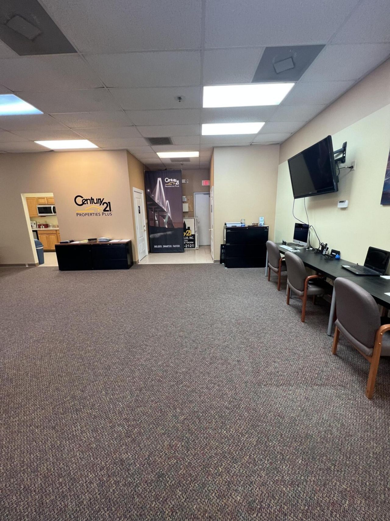 2000 Sam Rittenberg Boulevard Photo 12