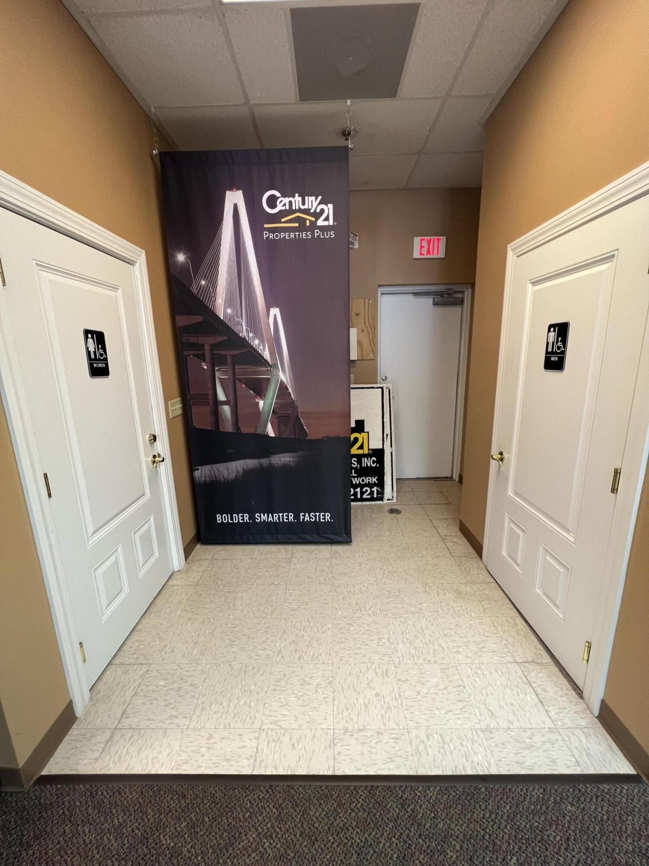 2000 Sam Rittenberg Boulevard Photo 13